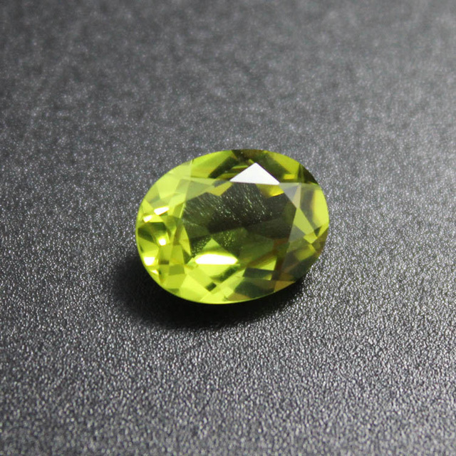 đá peridot 01
